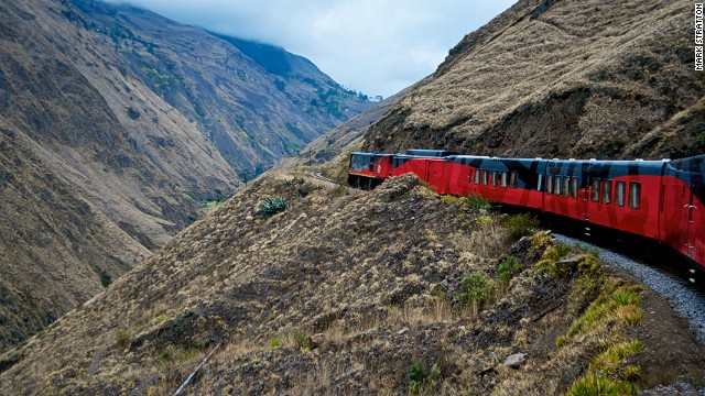 Train from Guayaquil to Quito Rises Again